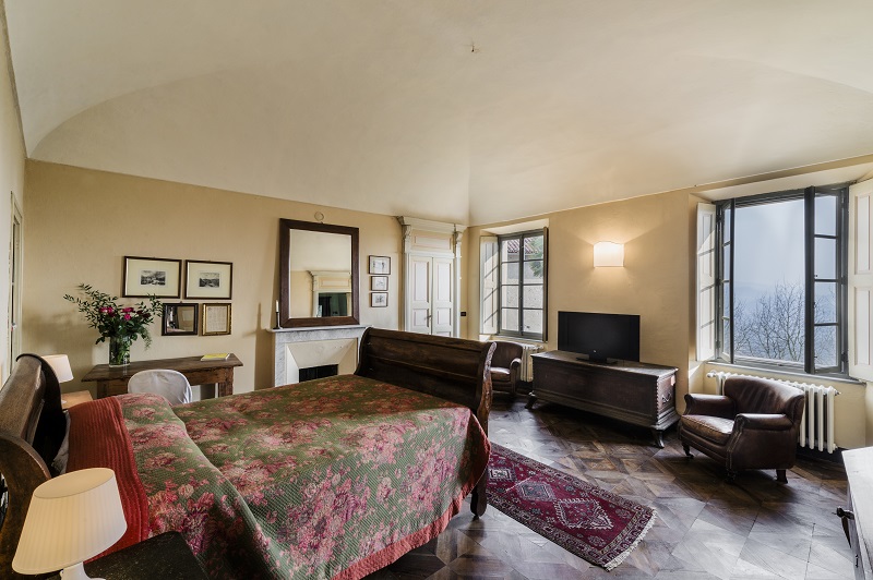 Bright room with antique furnishings and warm atmosphere